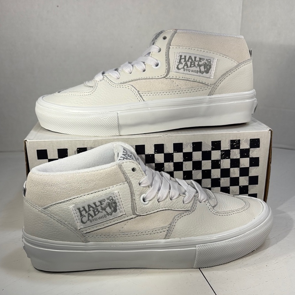 NWT Vans Skate Half Cab White Leather with Suede Trim Women’s 6.5
